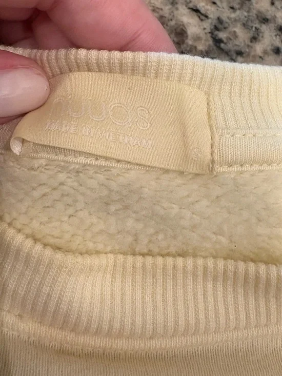 Nuuds butter yellow sweatshirt - Picture 4 of 4